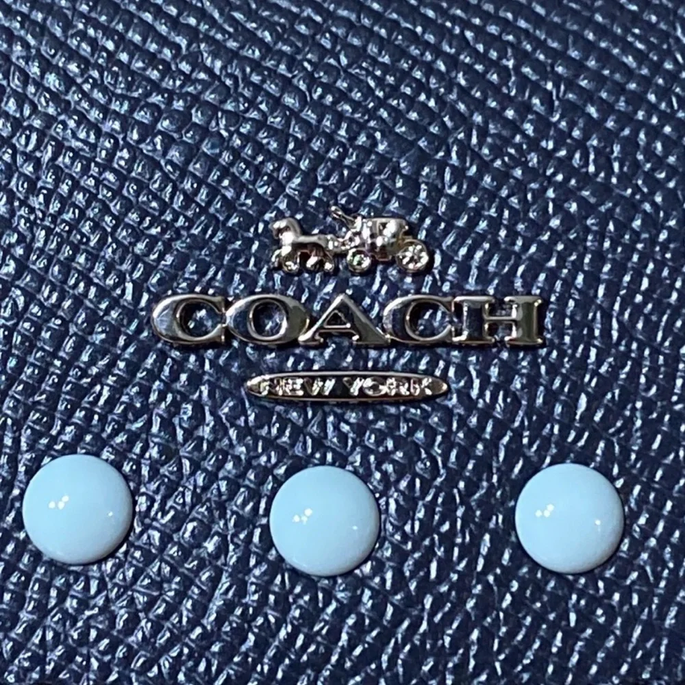 NWOT COACH Rainbow Rivets Card Holder Pouch